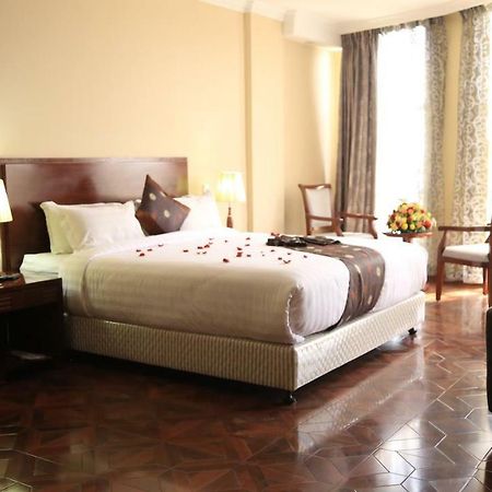 Bole Skygate Hotel Аддис-Абеба Экстерьер фото