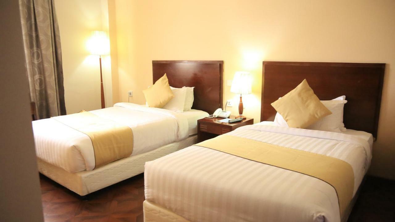 Bole Skygate Hotel Аддис-Абеба Экстерьер фото