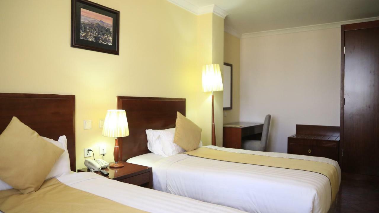 Bole Skygate Hotel Аддис-Абеба Экстерьер фото